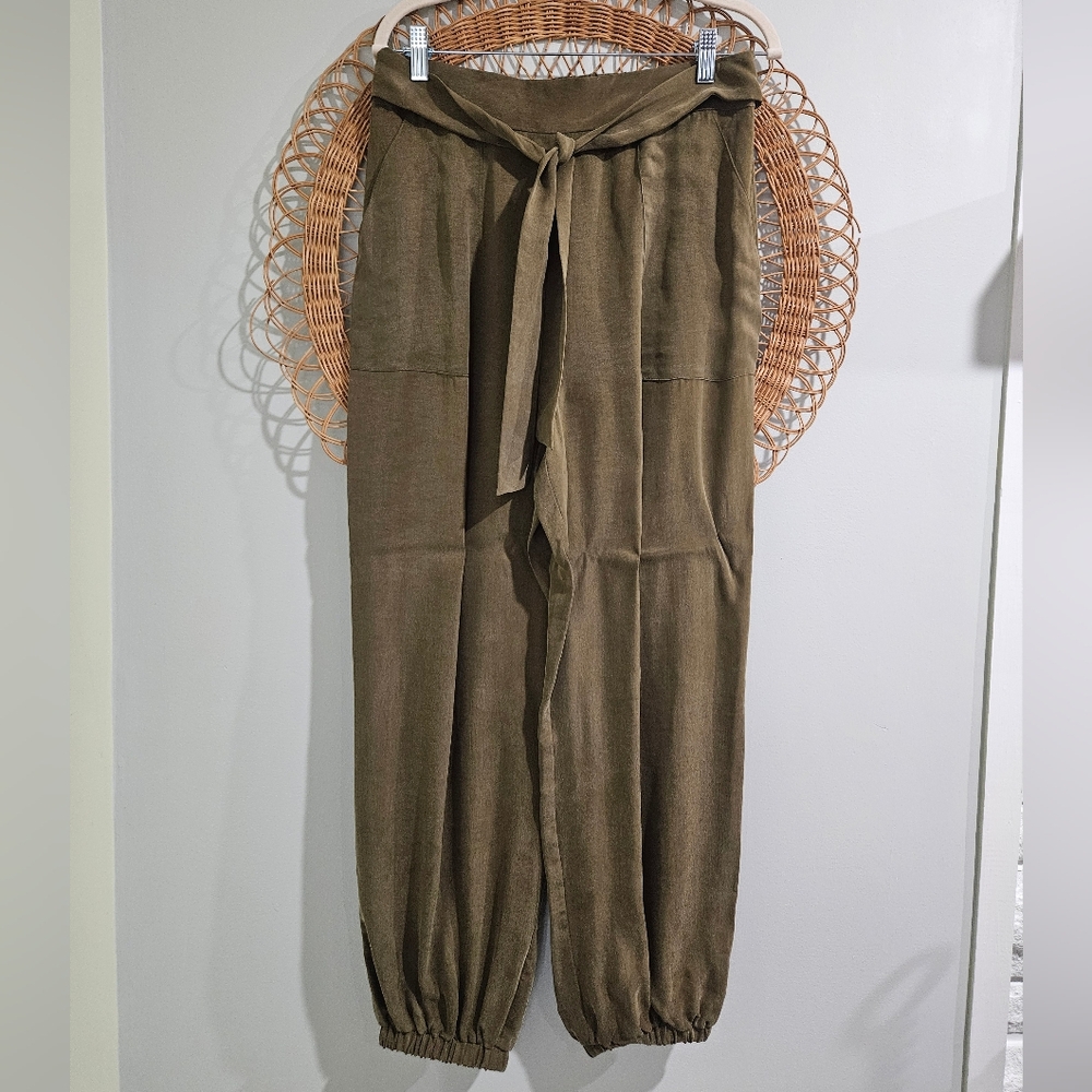 Intermix Lindy Tie-Waist Pants Olive Green Satin Jogger Size 8 - Picture 6 of 9